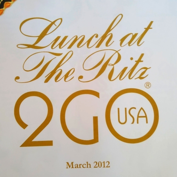 LATR2GO SUNNY DAYS TOGGLE BRACELET CHARM - Picture 8 of 9